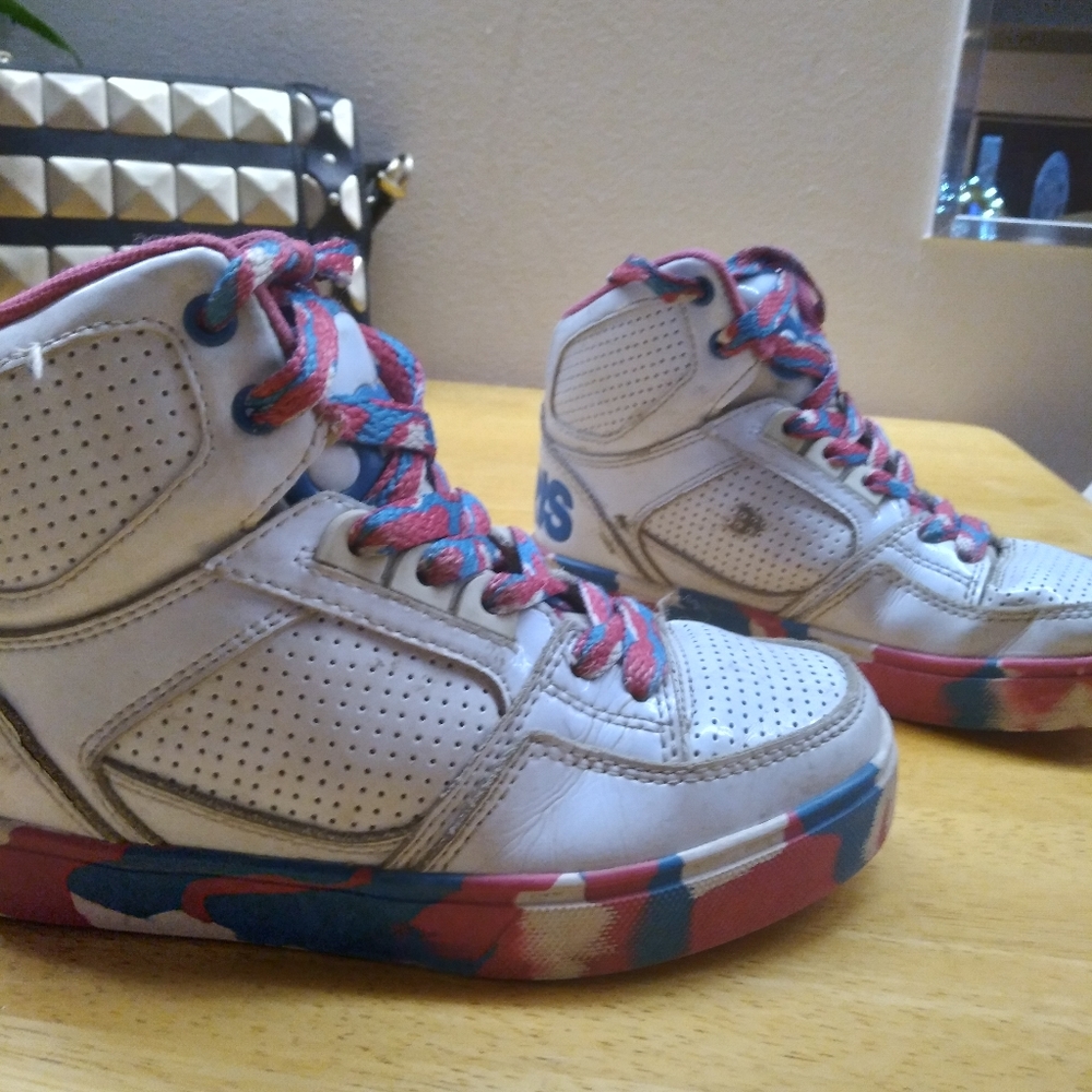 Osiris - Picture 2 of 3
